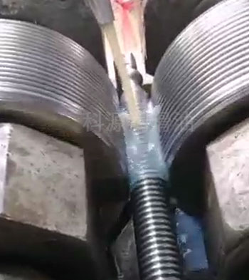 滾絲機用什麽切削液好？