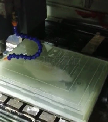 石英玻璃加工用什麽切削液好？