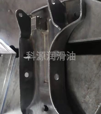 不好清洗用什麽拉伸油好？